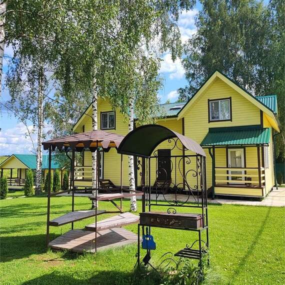 Деревянный коттедж (половина 2П), 2 этажа, на 6 человек. Фото 1
