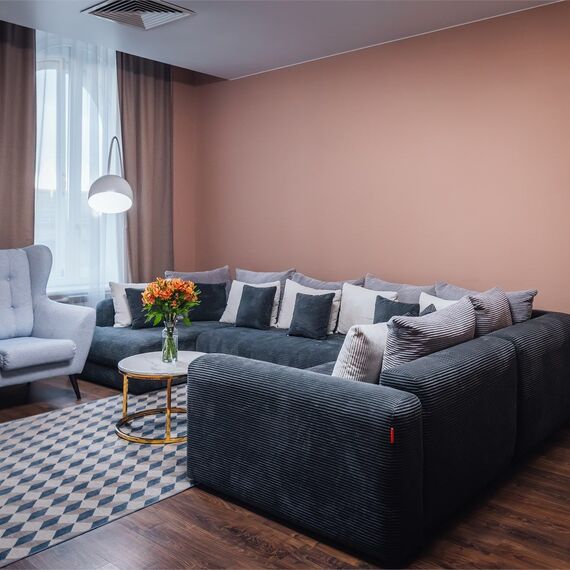 Люкс с балконом и видом на Казанский собор. Фото 11