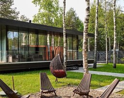 Домик в соснах