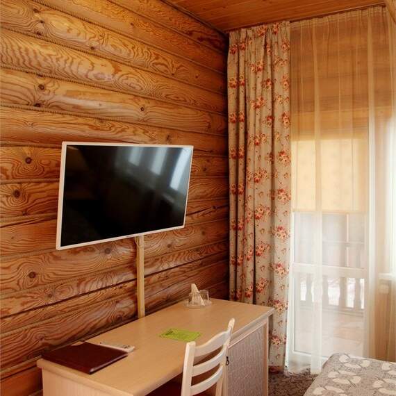 Двуспальный номер в Эко-Домике. Фото 27