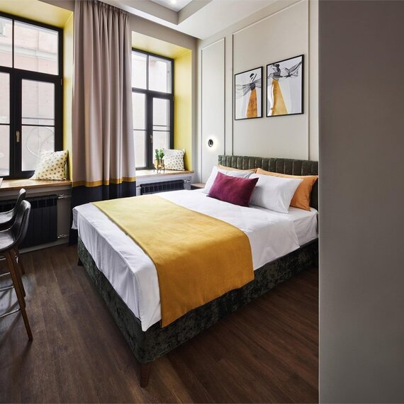 Номер студио с видом во двор. Фото 2