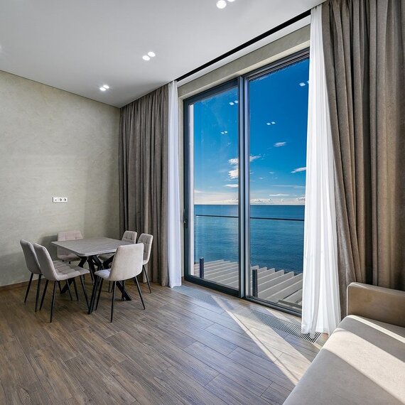 Grand Deluxe с видом на море. Фото 3