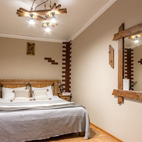 Улучшенный номер с балконом. Фото 4