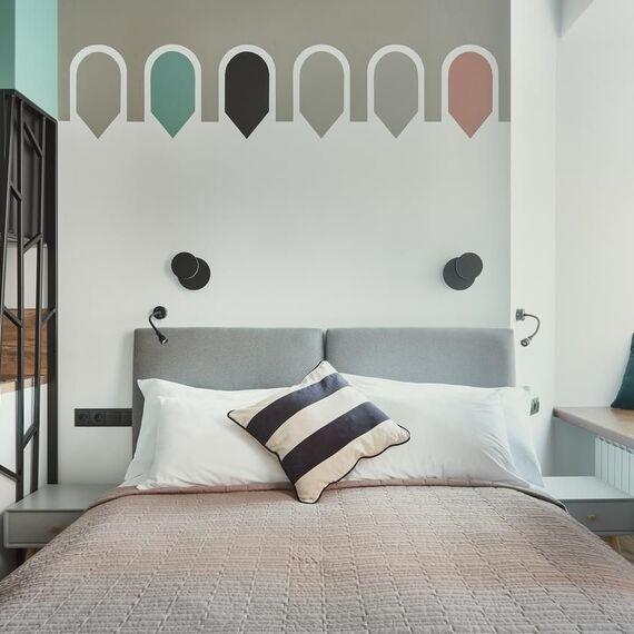 Стандартный номер-студио с видом во двор. Фото 1