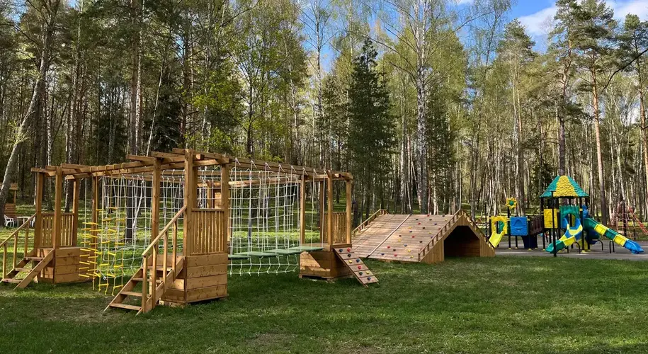  Загородный отель 