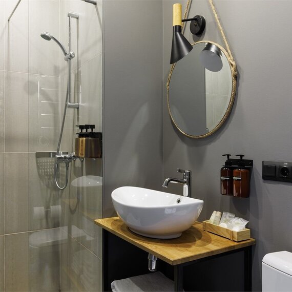 Улучшенный номер студио с видом во двор. Фото 17