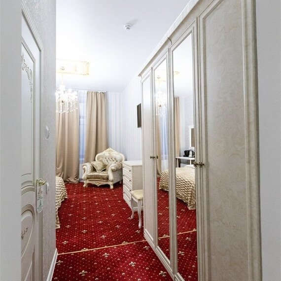 НОМЕР ПОЛУЛЮКС. Фото 2