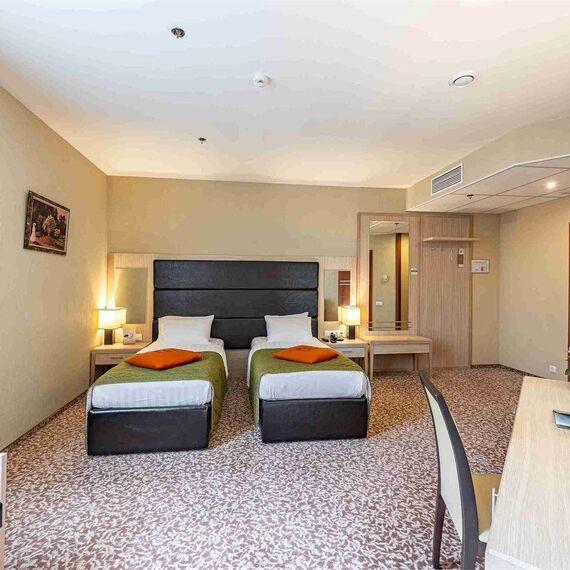 Улучшенный с раздельными кроватями. Фото 3