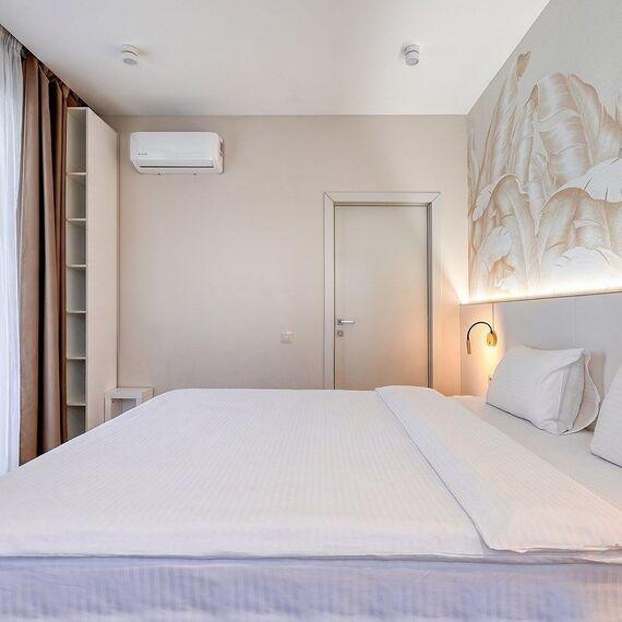 Deluxe c видом на бассейн и море № 310. Фото 10