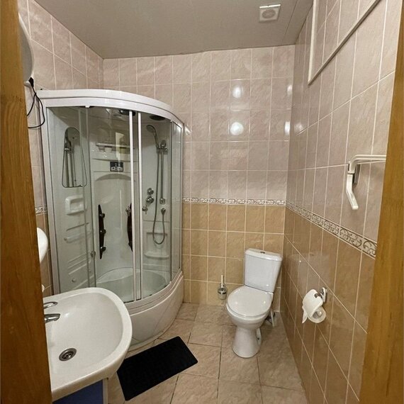 Улучшенный  двухкомнатный номер. Фото 11