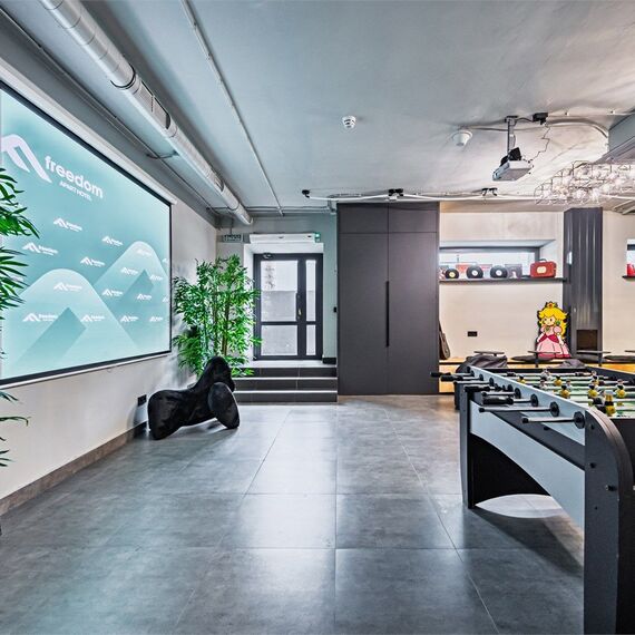 Классик с 2 односпальными кроватями и кухней. Фото 11