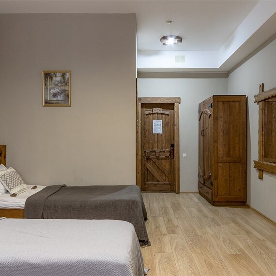 Трехместный номер с раздельными кроватями. Фото 20