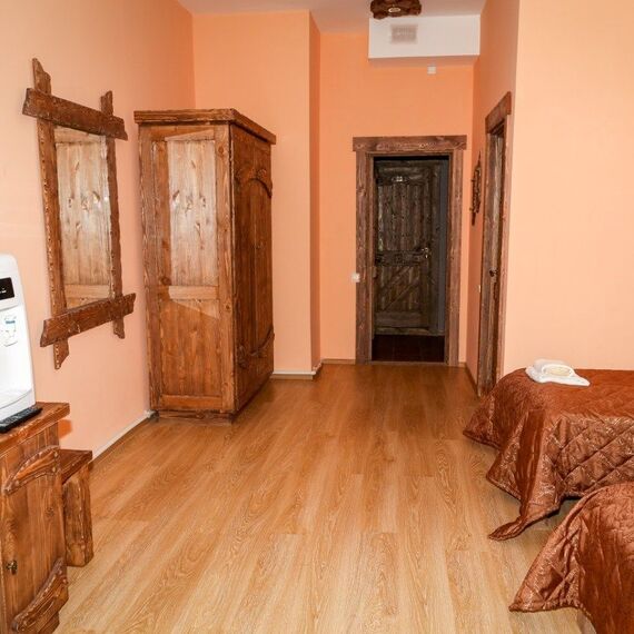 Трехместный номер с раздельными кроватями. Фото 2