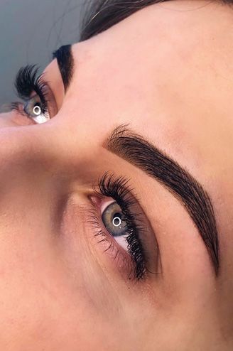 Подарочный сертификат «Ламинирование бровей» (1 час, 1 человек)